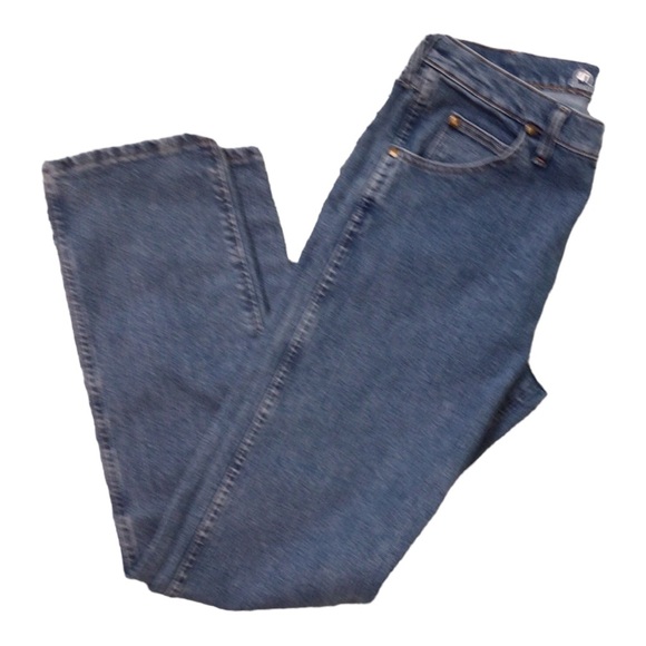 Men’s Wrangler Premium Performance Advanced Comfort Regular Fit Jean - Picture 2 of 7